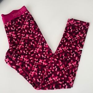 Nike Pro leggings
